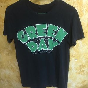 Black Green Day shirt